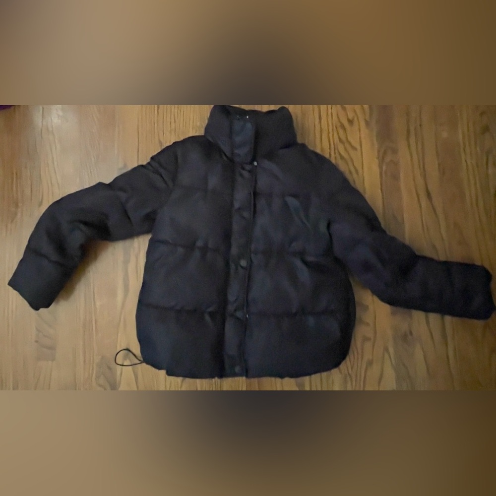 H&M Black puff jacket.  Heavy and thick!